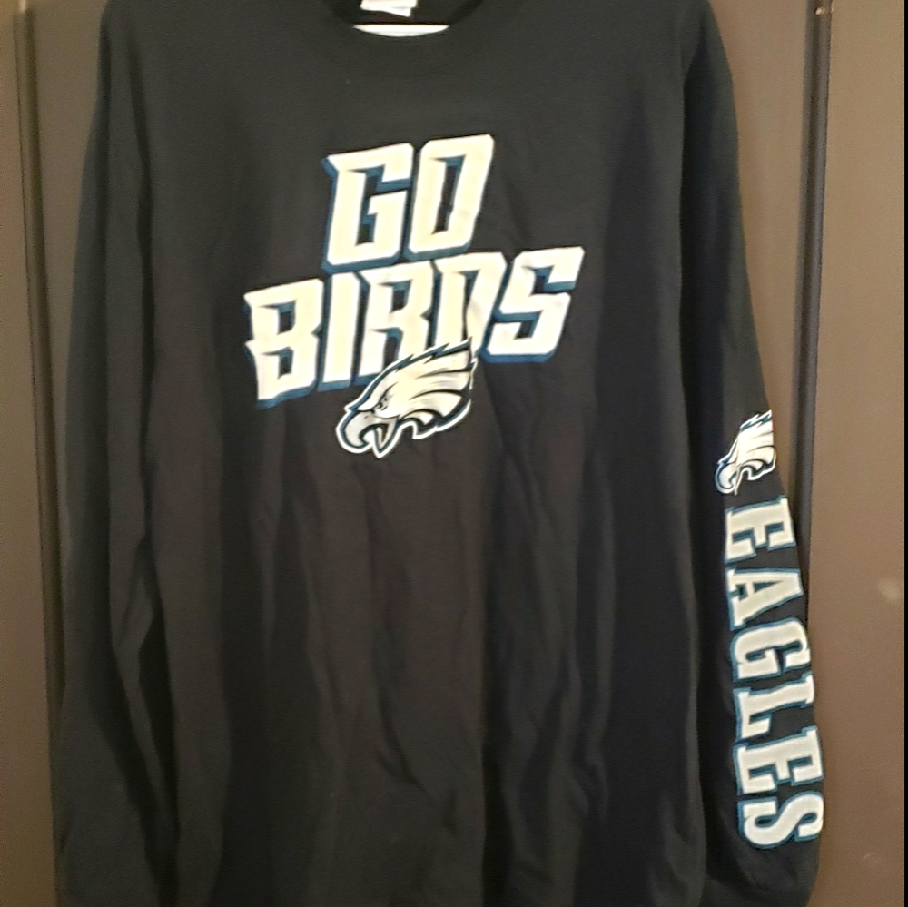 ✈ Long sleeved Philadelphia Eagles shirt